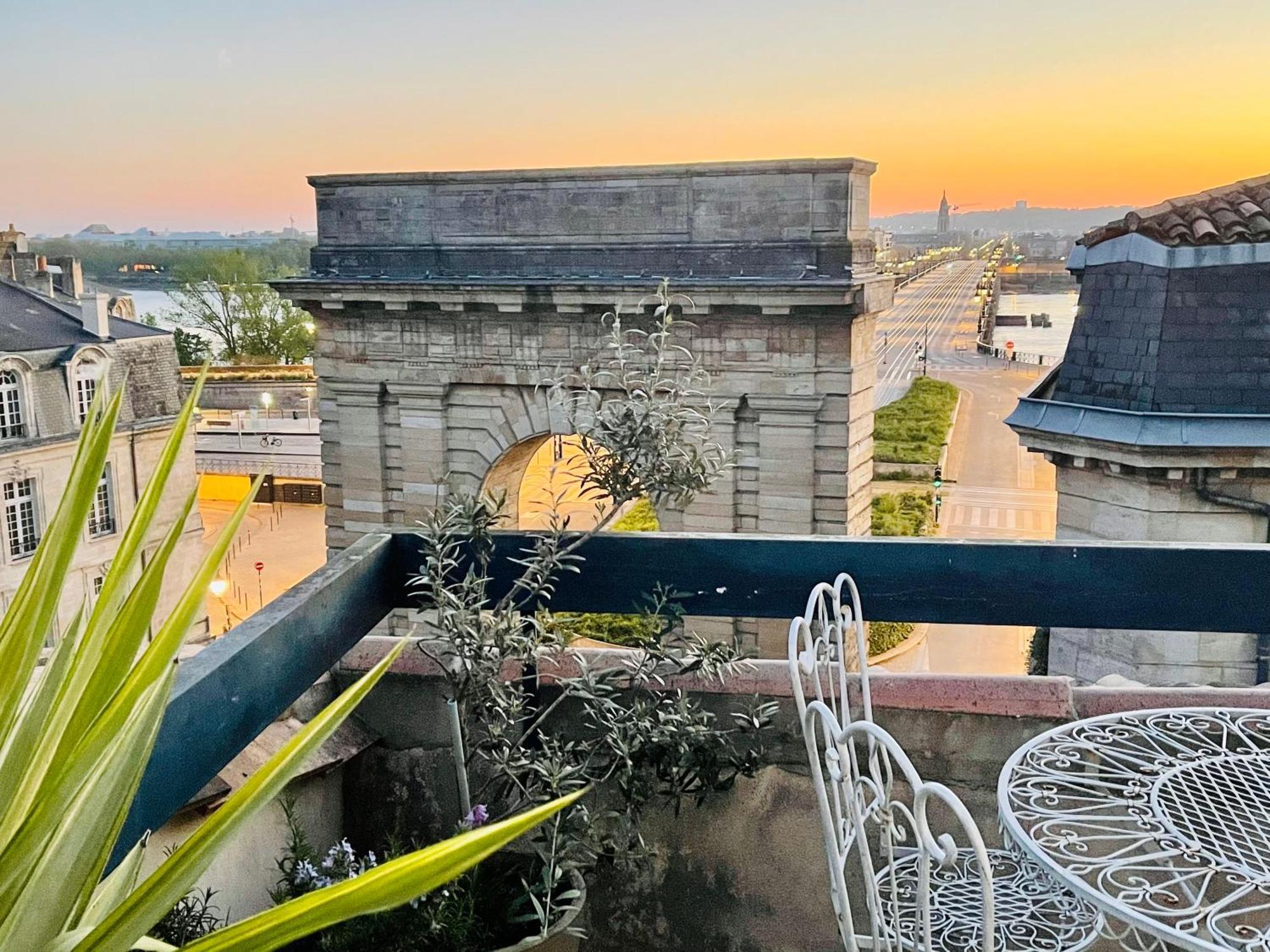 Bordeaux Terrace Lejlighed Eksteriør billede